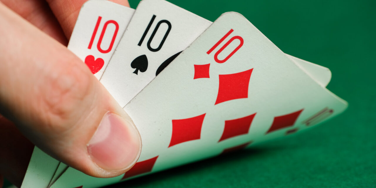 Three of a Kind in Poker: Rules, Rankings and Examples