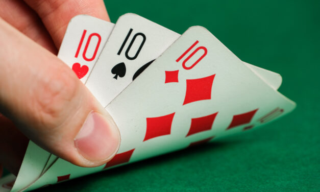 Three of a Kind in Poker: Rules, Rankings and Examples