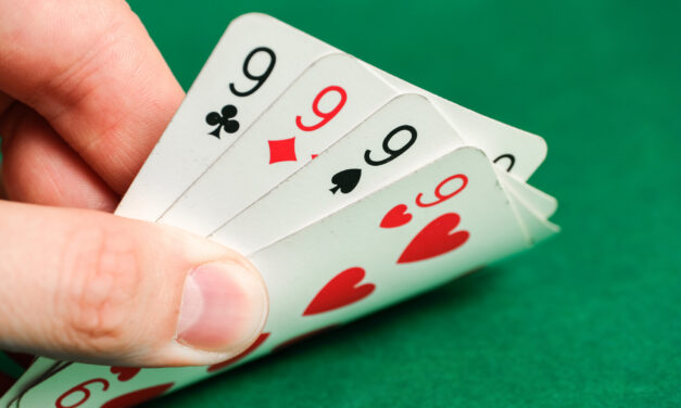 Four of a Kind in Poker: Rules, Rankings, Odds and Examples